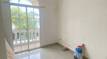 Gambar 4 Dijual Rumah 2 Lt Di Cluster West Europe Green Lake Jakarta-Barat