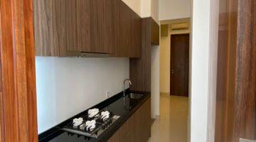 Gambar 4 Dijual Apartement Mangkuluhur City Type 3 Bedroom Fully Furnished Lantai Middle