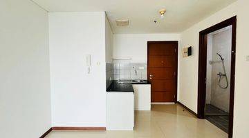 Gambar 5 Condominium Green Bay Pluit 1 BR Unfurnished