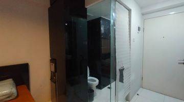 Gambar 2 Apartemen Green Bay 