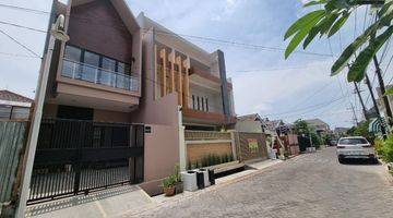 Gambar 3 Dijual Rumah Scandinavian Cantik Luar Dalam @ Mulyosari Surabaya Timur