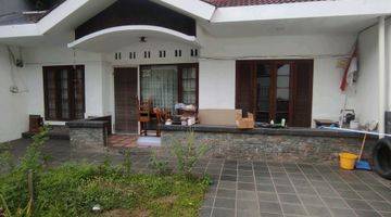 Gambar 1 Rumah Sunter 1 Lt Uk10x25=buka 5,6m Nego.selata.jln 3 Mobil.shm.hitung Tanah.perlu Dibangun Baru