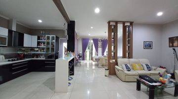 Gambar 2 Rumah Hoek Pondok Hijau Golf, Cluster Ruby