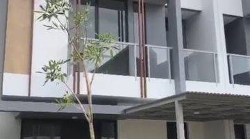 Gambar 1 Rumah Standart Murah Bsd City Row Jalan Lebar