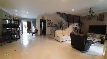 Gambar 2 Rumah Bagus 2lt Shm Rapi Kawasan Premium Bsd City