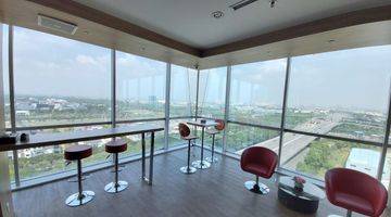 Gambar 5 Private Office Space Semi Furnished di The Suites Tower Pik