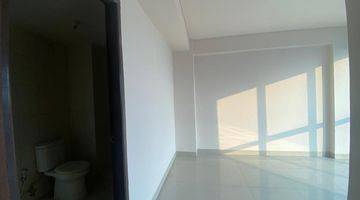 Gambar 4 2 BR Unfurnished di Apartemen Callia Akses Lrt