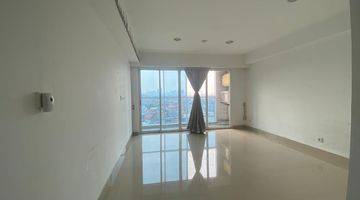 kamar tidur apartment the hive tamansari unfurnished
