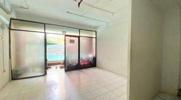 Gambar 2 Dijual Cepat Ruko kios di Dalam Apartemen Mt Haryono Residencence