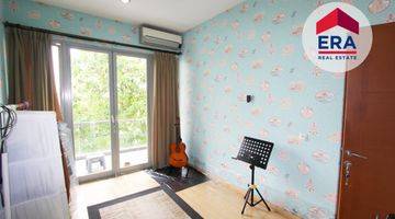 Gambar 5 Disewakan Rumah Villa Pondok Indah  Semi Furnished Bagus