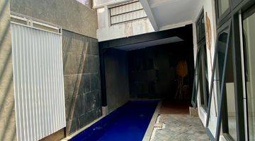 Gambar 4 Dijual Rumah With Pool Cocok Untuk Usaha Kuliner  Di Gandaria