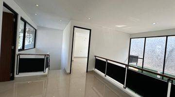 Gambar 3 Dijual Brand New House Gaya Minimalis Modern 5 Kamar Tidur Di Bintaro