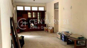 Gambar 3 Rumah Dijual Dengan Harga Sangat Murah. Menteng. Jakarta Pusat