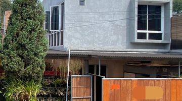 Gambar 1 Dijual Rumah Villa Semi Furnished Siap Huni di Isola setiabudi, Bandung