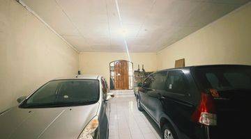 Gambar 1 Rumah Semi Furnished Pinggir Jalan