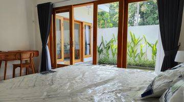 Gambar 3 Minimalist 2 Bedrooms Villa Nestled In Tumbak Bayuh, Pererenan