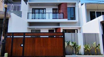 Gambar 1 Rumah Baru Desain Keren 2 Lantai Di Graha Raya Rt 14426