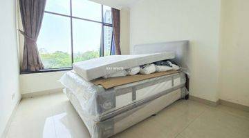 Gambar 3 Dijual Apartemen Hampton Park 2BR Kondisi Bagus 