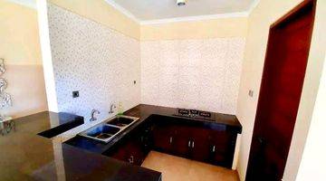 Gambar 5 6 Bedrooms Villa di Sanur, Denpasar 600 M SHM 5 Min To The Beach