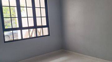 Gambar 2 Rumah Bagus Semi Furnished di Harapan Indah, Bekasi b0945 