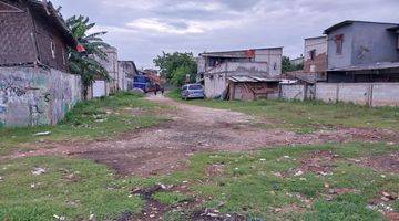 Gambar 2 Dijual Tanah lokasi di pinggir jalan menceng