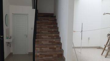 Gambar 2 Dijual rumah 3 lantai Brand new bagus murahndi Sunter Agung