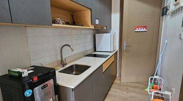 Gambar 1 Disewakan apt studio taman anggrek residence 26m2 furnish