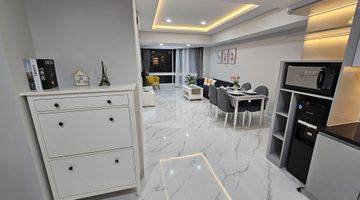 Gambar 4 Disewakan apt Taman Anggrek 2 kt 88m2 renov baru furnish bagus 