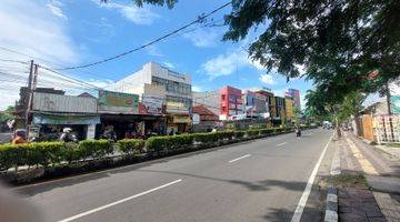 Gambar 5 Rumah cocok untuk tempat usaha di Jalan Merdeka pusat kota Tangerang