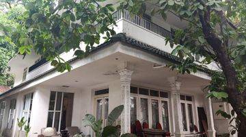 Gambar 1 Rumah Lama Dijual  Semi Furnished SHM - Sertifikat Hak Milik