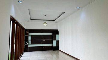 Gambar 4 Rumah Lux Minimalis Modern 2 Lantai Semi Furnished Siap Huni Di Buah Batu Bandung