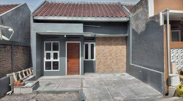 Gambar 1 Rumah Sudah Renovasi Unfurnished SHM di Jl. Simpang Cigiringsing, Cijambe, Bandung