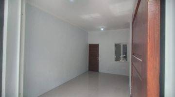 Gambar 2 Rumah Sudah Renovasi Unfurnished SHM di Jl. Simpang Cigiringsing, Cijambe, Bandung