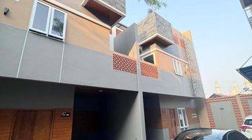 Gambar 1 Jual Rumah Bagus Modern Minimalis Akses 2 Mbl, Jagakarsa,jaksel