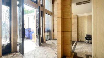 Gambar 4 Jual Murah Gedung D Tanah Abang 