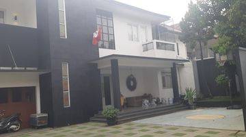 Gambar 2 Rumah Cantik Nan Asri 