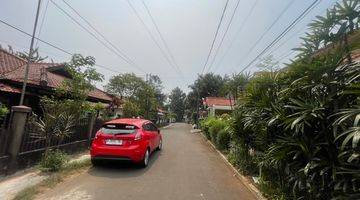 Gambar 1 Rumah SHM di Komplek Sekneg Jl Cidodol Raya, Jakarta Selatan