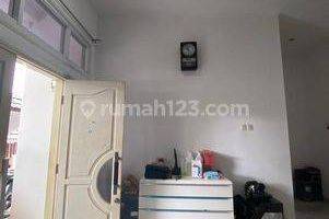 Gambar 2 Dijual Rumah SHM 10x25 254m Serpong Villa Melati Mas 2 Lantai 