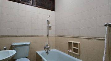 Gambar 1 House For Rent In Ampera Jakarta Selatan