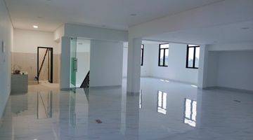 Gambar 3 Gedung BARU Disewakan Murah Di Jalan Raya Kebayoran BARU, Jakarta Selatan Cocok Untuk Kantor, Tempat Usaha, Dealer MOBIL DLL 