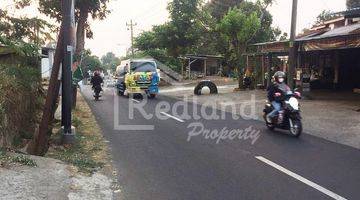 Gambar 4 Ruko di Gunung Pati, Semarang Hl 5526