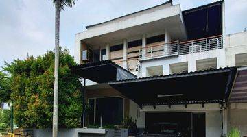 Gambar 1 Rumah Modern Furnish 2 Lantai Rancamaya Jalan Utama 