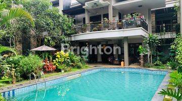 Gambar 1 KAN RUMAH MODERN 2 LANTAI + SWIMMING POOL SIAP HUNI FULL FURNISHED ASRI DAN NYAMAN