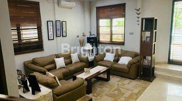 Gambar 2 KAN RUMAH MODERN 2 LANTAI + SWIMMING POOL SIAP HUNI FULL FURNISHED ASRI DAN NYAMAN