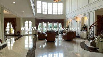 Gambar 2 Rumah 2 Lantai classic dijual di pondok indah