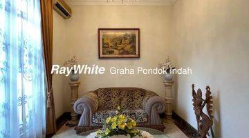 Gambar 5 Rumah 2 Lantai classic dijual di pondok indah