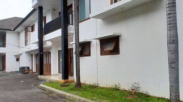 Gambar 2 Rumah Kontrakan 2 Lantai Bagus Dipejaten