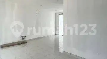 Gambar 2 Dijual Rumah Pik2 8x20 Permata Hijau