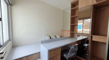 Gambar 4 Rumah 2 Lantai Furnish Bagus Murah Siap Huni