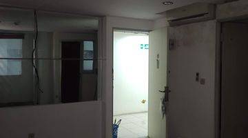 Gambar 4 Apartement Menteng Square